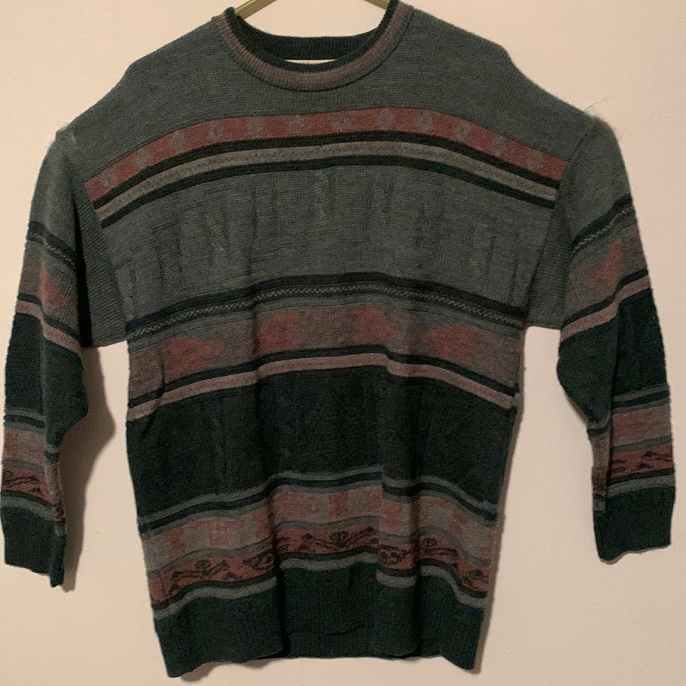 St. Bernard Men’s Knit Sweater NWOT